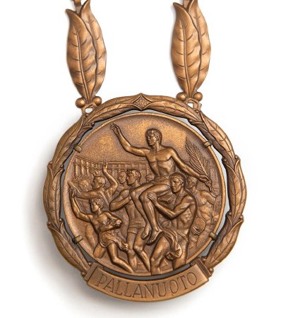 Front: Rome 1960 bronze medal, Victorious athlete on shoulders, Water Polo