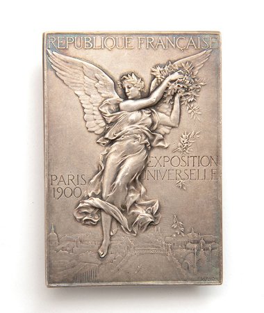Front: Paris 1900 silver prize plaque, Nike above Paris Exposition