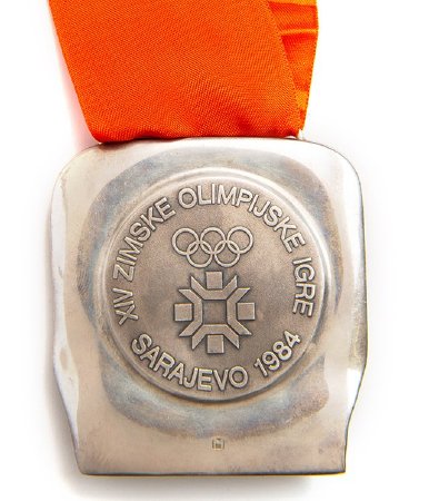 Front: Sarajevo 1984 silver medal, Games emblem and Croatian legend