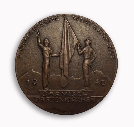 Front of Garmisch 1940 participation medal for athletes